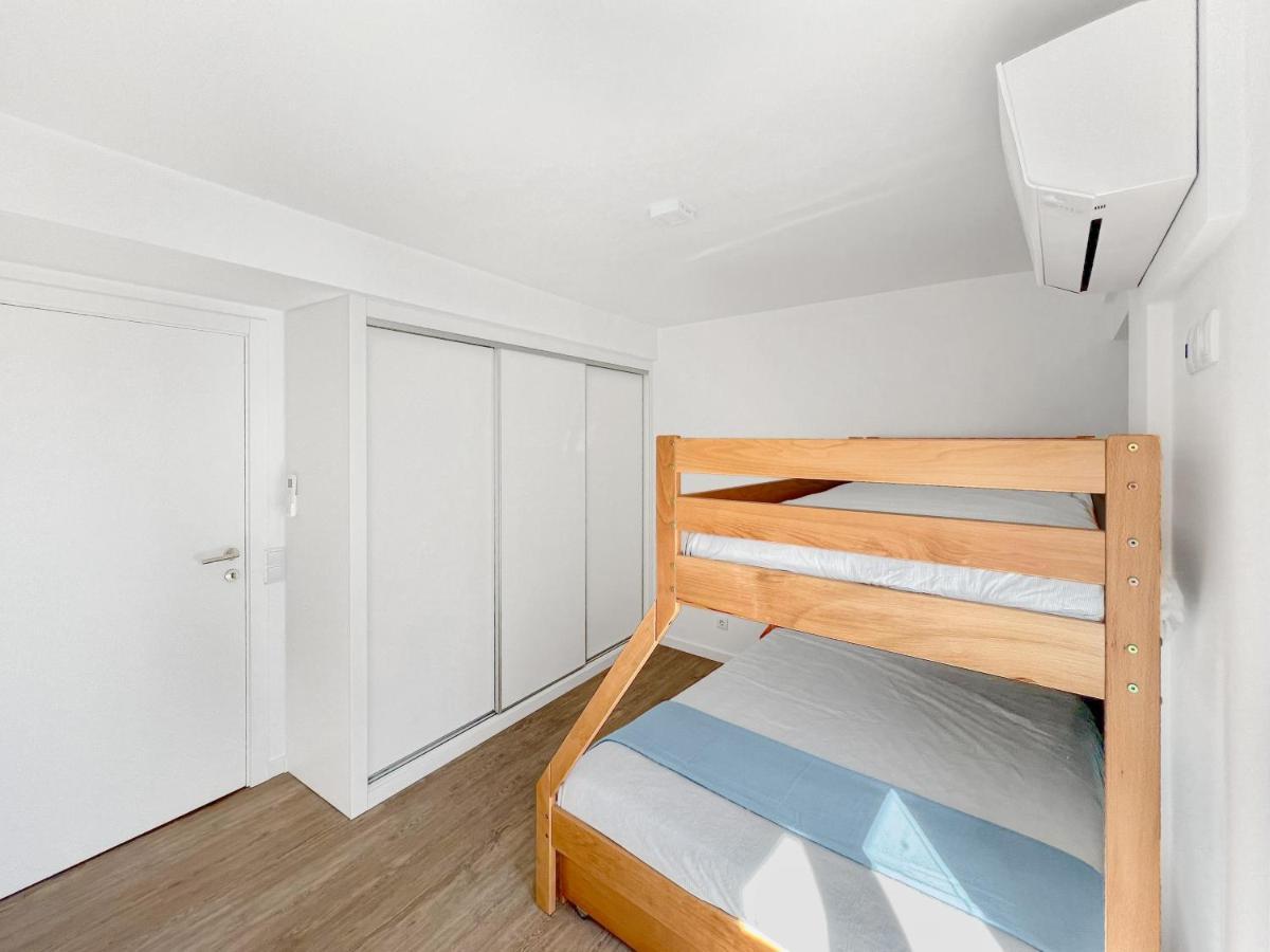 Sea Light Apartment Sesimbra. 2 Bedrooms, 6 Guests Esterno foto