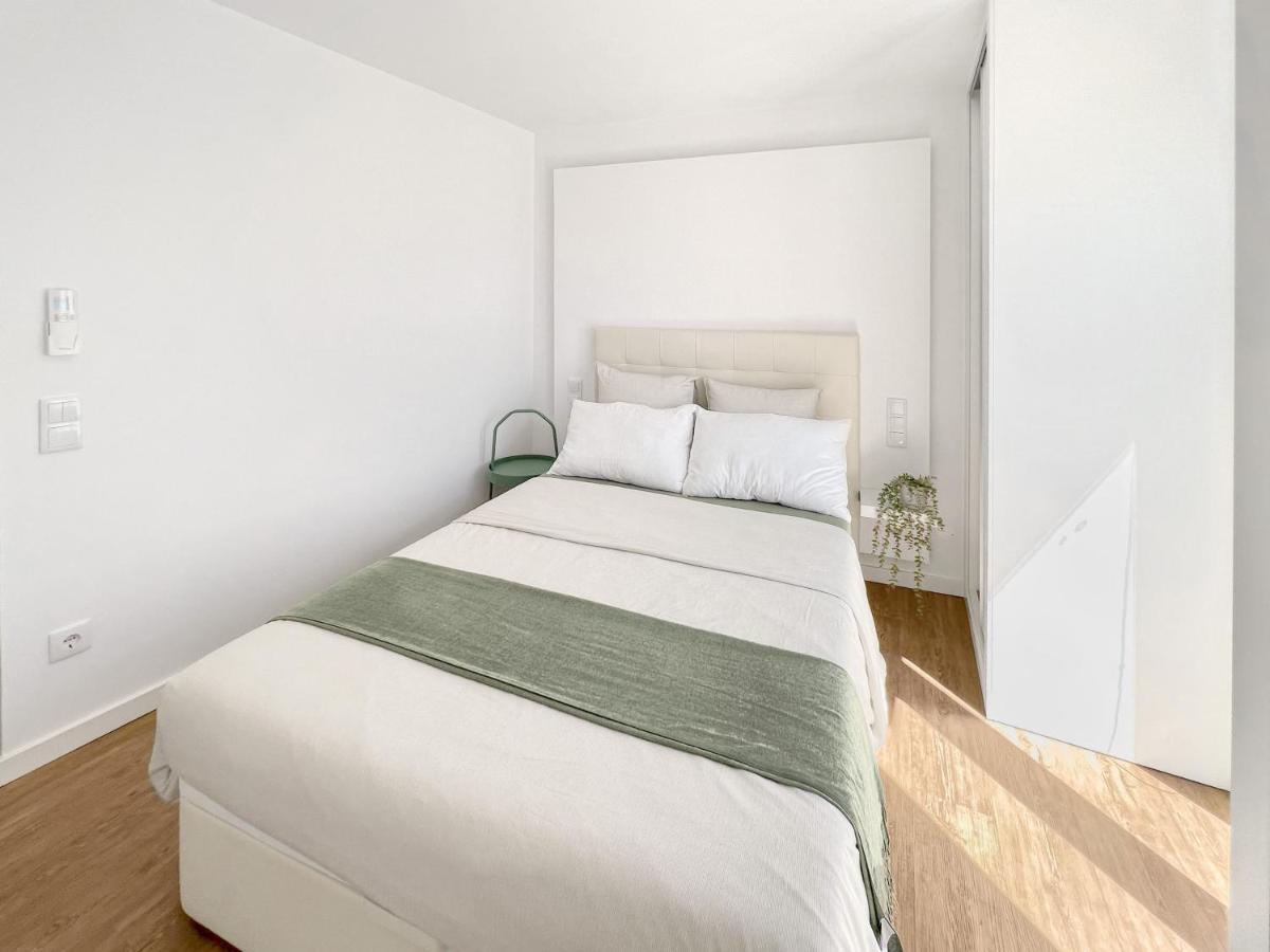 Sea Light Apartment Sesimbra. 2 Bedrooms, 6 Guests Esterno foto