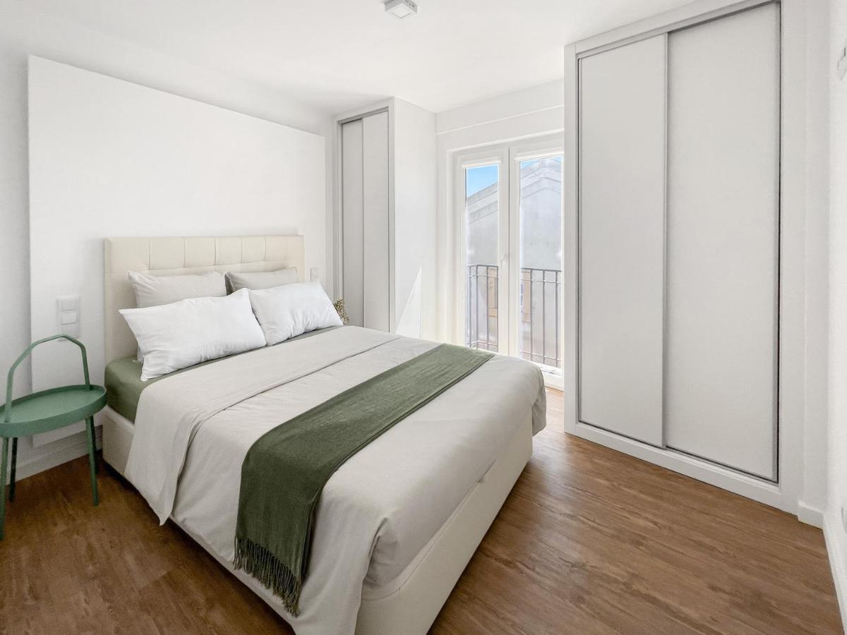 Sea Light Apartment Sesimbra. 2 Bedrooms, 6 Guests Esterno foto